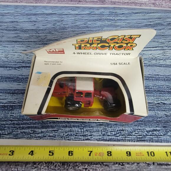 Vtg Ertl 1/64 scale Massey Ferguson 4880 4wd articulating diecast tractor red - Picture 2 of 10